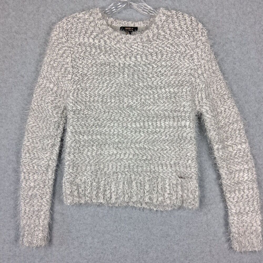 Forever 21 Women's Sweater Medium Heathered Gray  Fuzzy Eyelash Yarn Chunky Knit